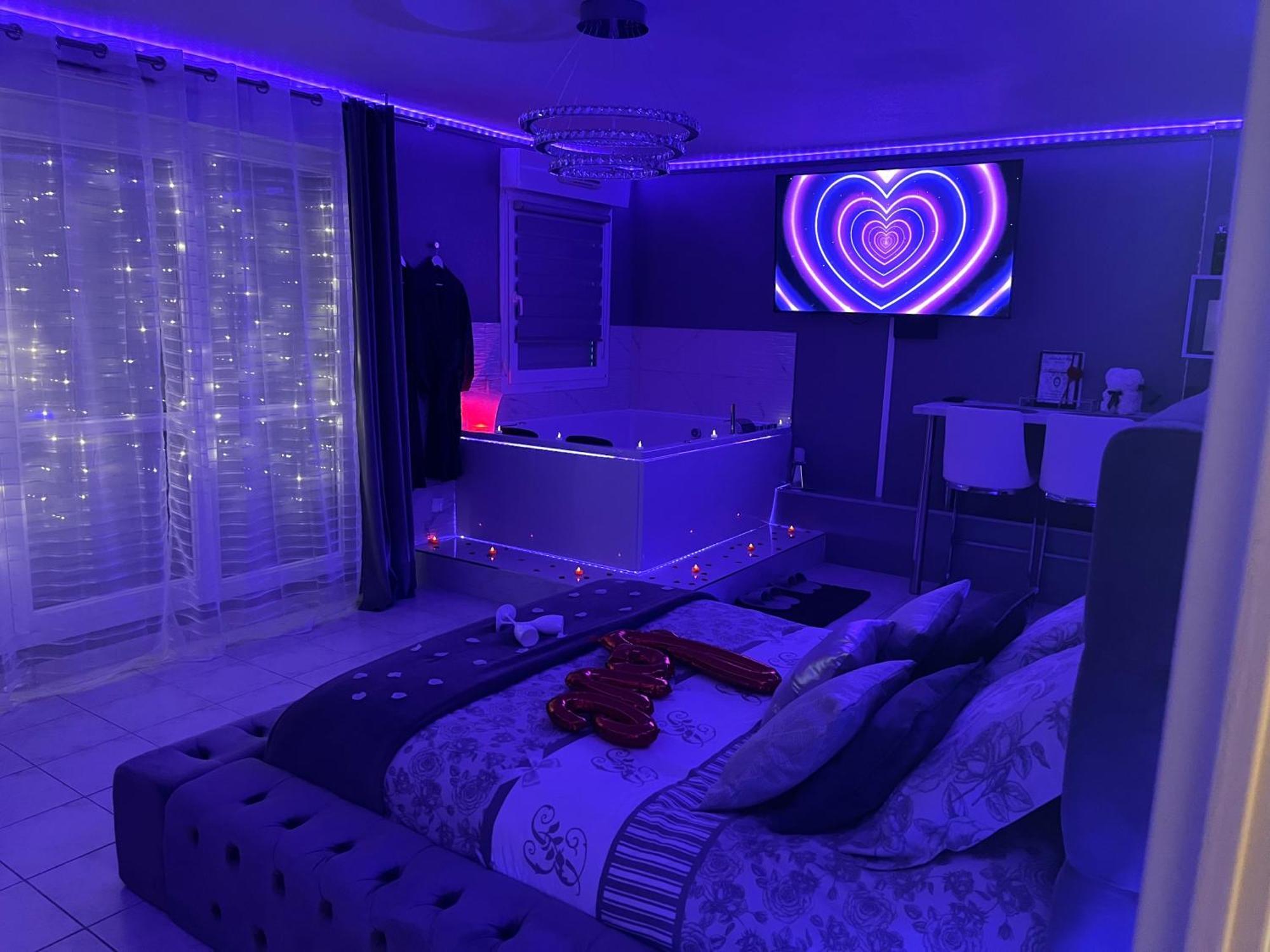 « Le Boudoir D'Elodie » Le Spa Romantique Saint-Léonard Exterior foto